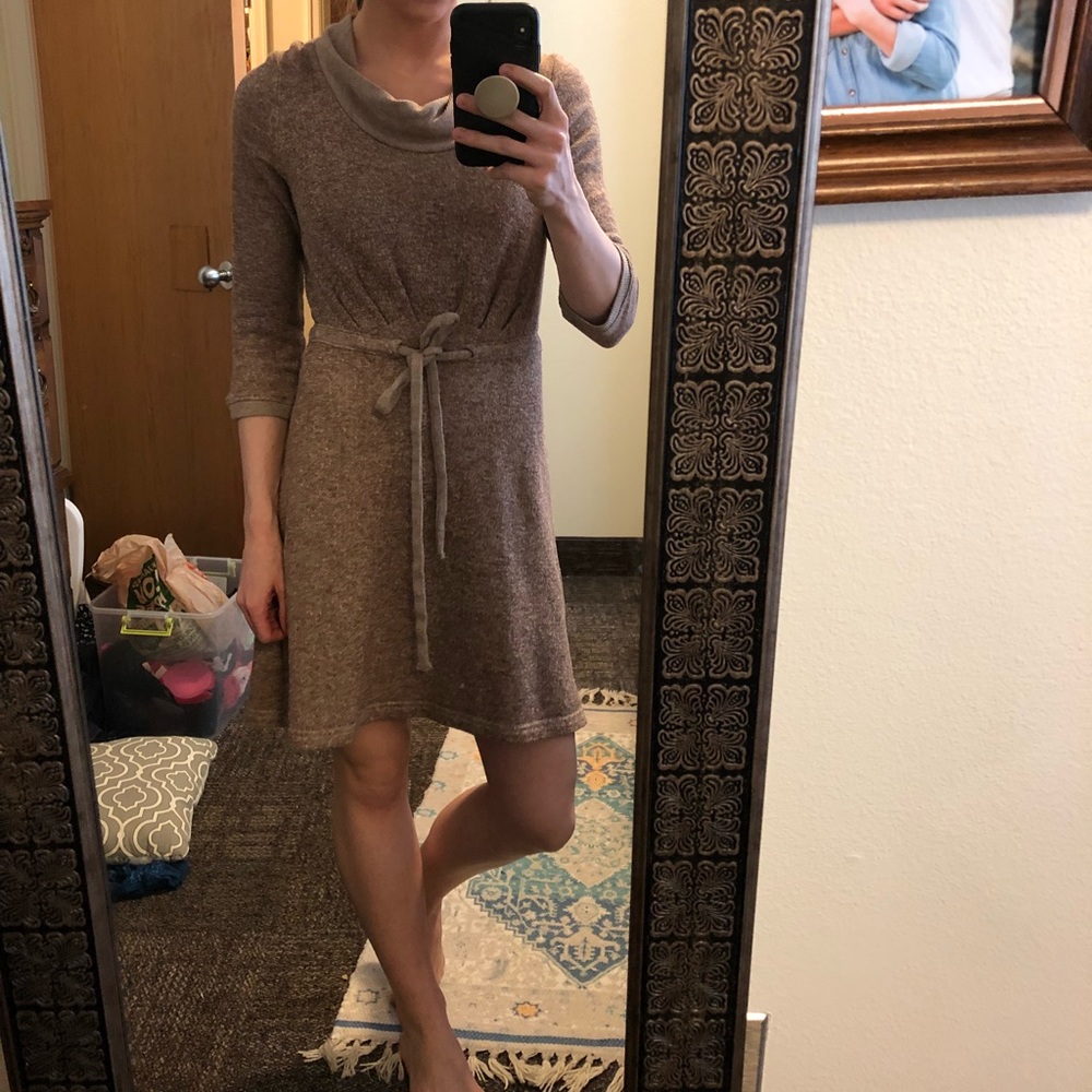 Anthropologie tan sweater drawstring dress sz XS